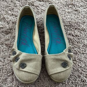 Blowfish Women's Cream Loafers with Button Detail